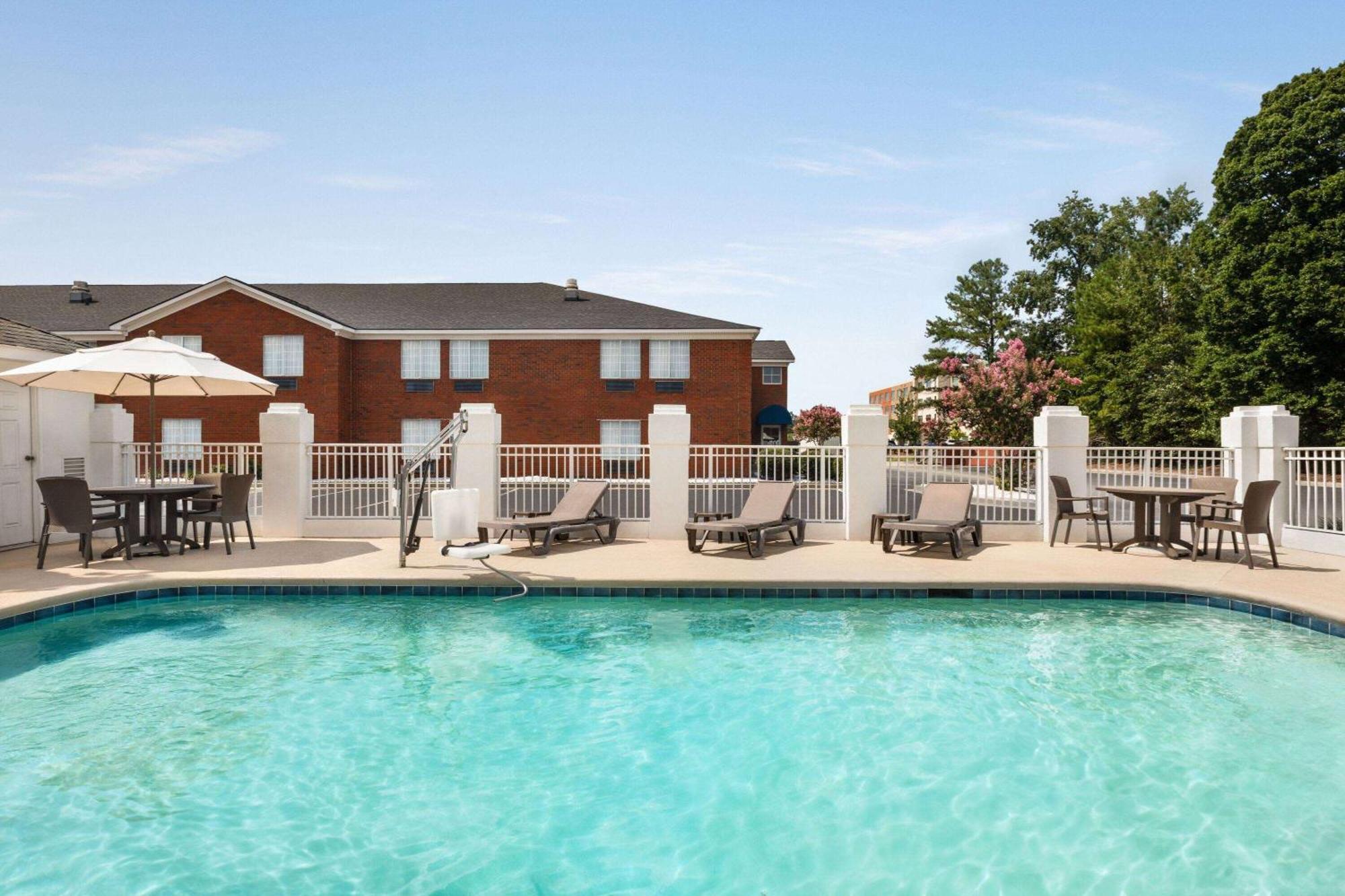 Wingate By Wyndham Savannah I-95 North Port Wentworth Eksteriør bilde
